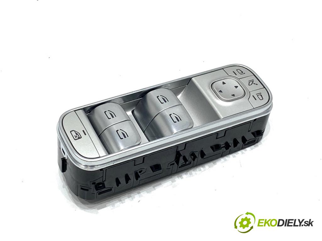 MERCEDES-BENZ GLE  2025 198 kW GLE 300 d 4-matic (167.109) 1993 Prepínač okien A1679059903 (Prepínacie páčky pod volantom)