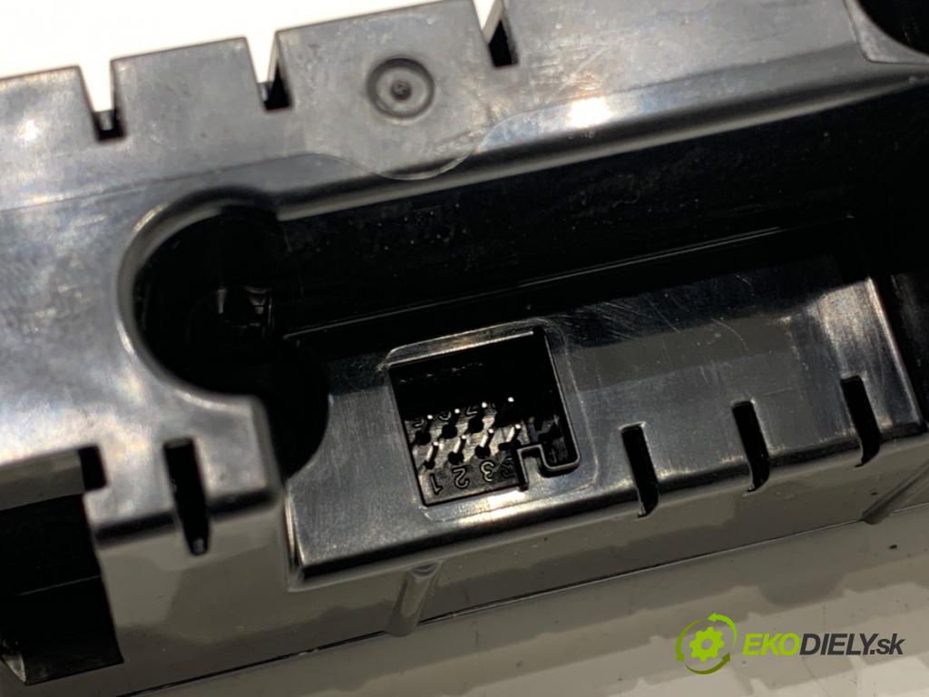 MERCEDES-BENZ GLE  2025 198 kW GLE 300 d 4-matic (167.109) 1993 Panel ovládania kúrenia A2479056703 (Prepínacie páčky pod volantom)