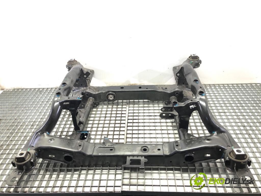 MERCEDES-BENZ GLE  2025 198 kW GLE 300 d 4-matic (167.109) 1993 výztuha pod motor A1673308200 (Přední výztuha)