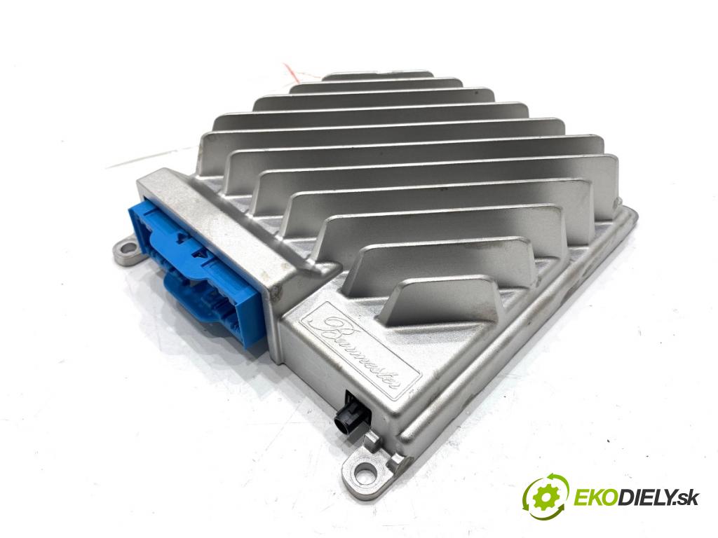 MERCEDES-BENZ GLE  2025 198 kW GLE 300 d 4-matic (167.109) 1993 Zosilňovač radia A1779009415 (Zosilňovač)