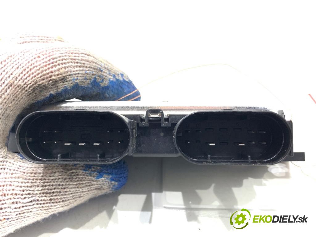 MERCEDES-BENZ GLE  2025 198 kW GLE 300 d 4-matic (167.109) 1993 Modul pumpy paliva A0009008214