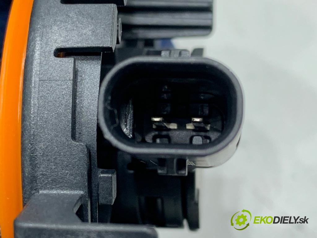 MERCEDES-BENZ GLE  2025 198 kW GLE 300 d 4-matic (167.109) 1993 Snímač nárazu A1679058404 (Snímač nárazu)