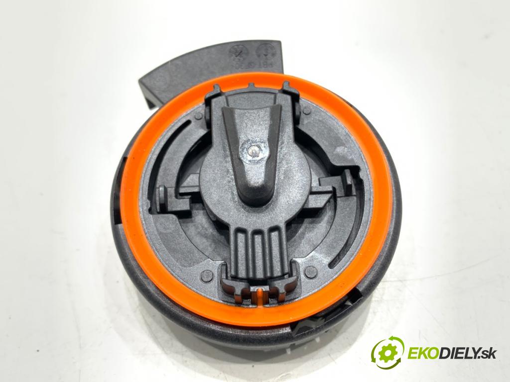 MERCEDES-BENZ GLE  2025 198 kW GLE 300 d 4-matic (167.109) 1993 Snímač nárazu A1679058404 (Snímač nárazu)