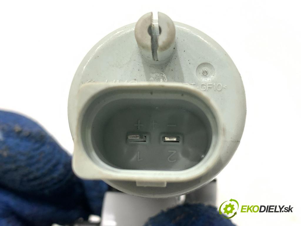 MERCEDES-BENZ GLE  2025 198 kW GLE 300 d 4-matic (167.109) 1993 pumpa ostrekovača A0998660200 (Motorček ostrekovačov)