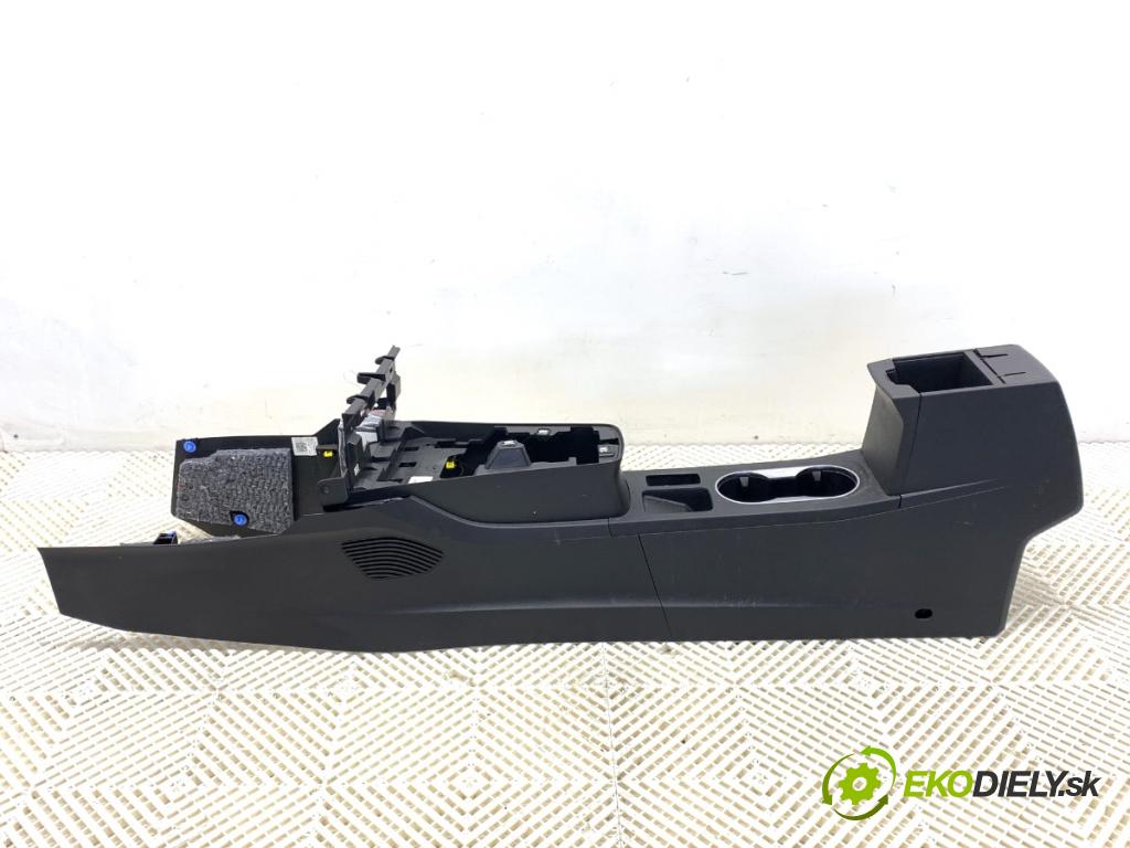 RENAULT CAPTUR II liftback 2021 67 kW 1.0 TCe 90 ECO-G (HFM6) 999 Tunel středový  (Středový tunel)