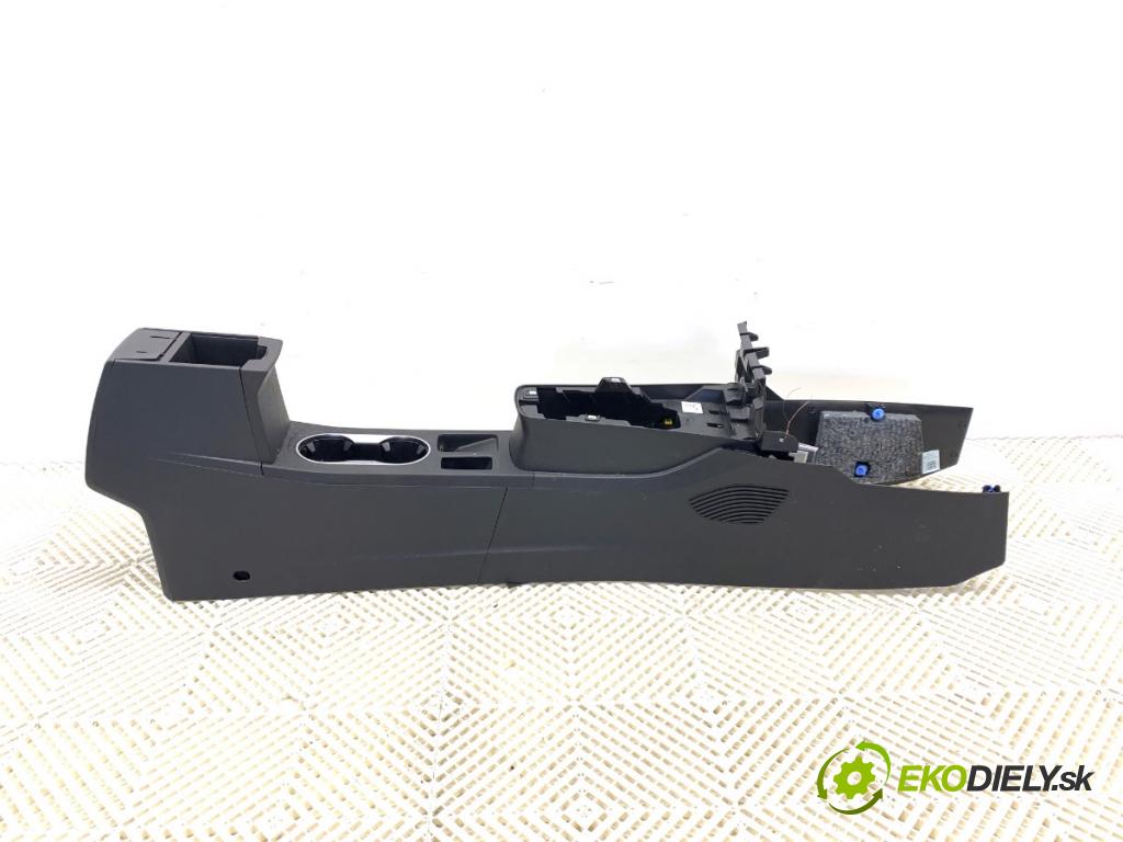 RENAULT CAPTUR II liftback 2021 67 kW 1.0 TCe 90 ECO-G (HFM6) 999 Tunel středový  (Středový tunel)