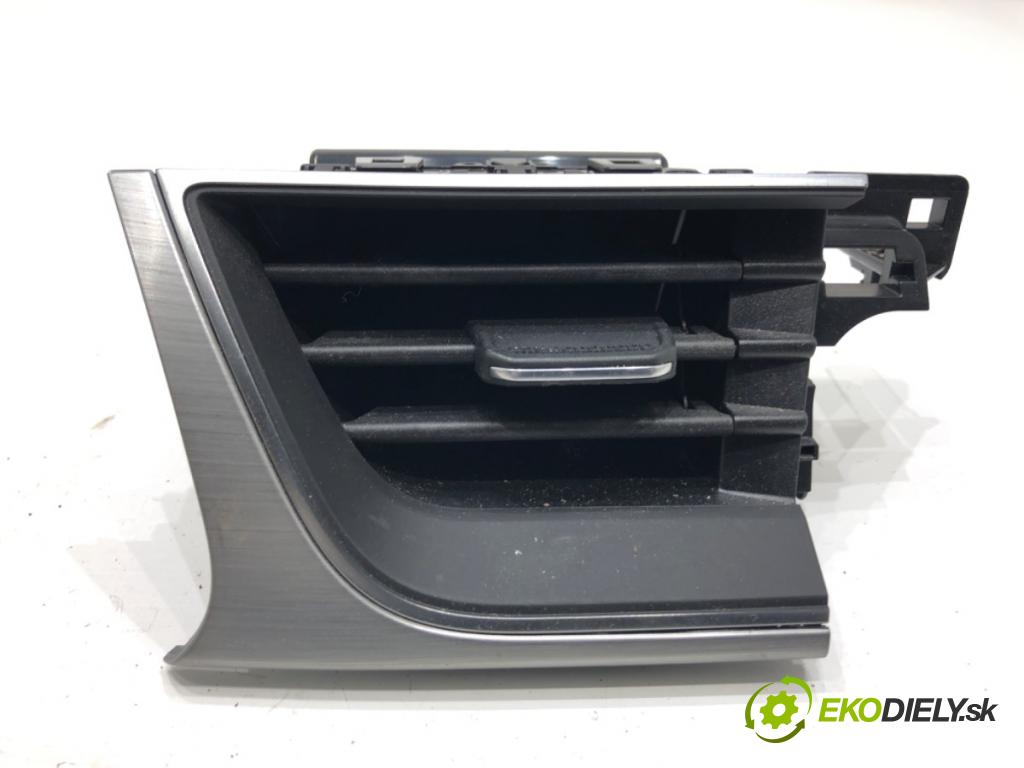 RENAULT CAPTUR II liftback 2021 67 kW 1.0 TCe 90 ECO-G (HFM6) 999 mří topení přední část 687501725R 687609954R
