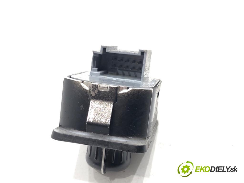 AUDI A6 C5 Kombi 2000 184 kW 2.7 T quattro 2671 Prepínač nastavenia spätných zrkadiel 4B1959551A (Prepínacie páčky pod volantom)