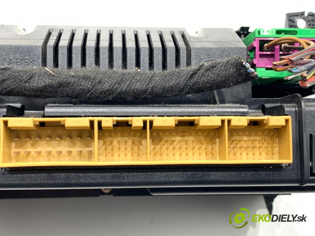 AUDI A6 C5 Kombi 2000 184 kW 2.7 T quattro 2671 Panel ovládania kúrenia 4B0820043J (Prepínacie páčky pod volantom)