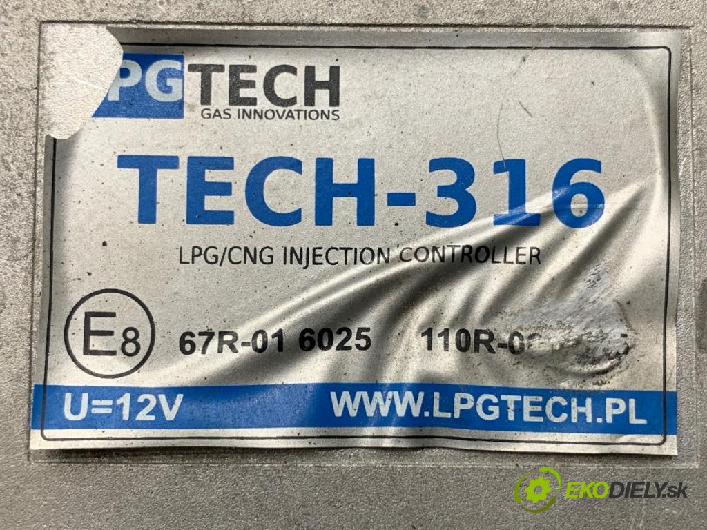 AUDI A6 C5 Kombi 2000 184 kW 2.7 T quattro 2671 riadiaca jednotka LPG 67R-016025