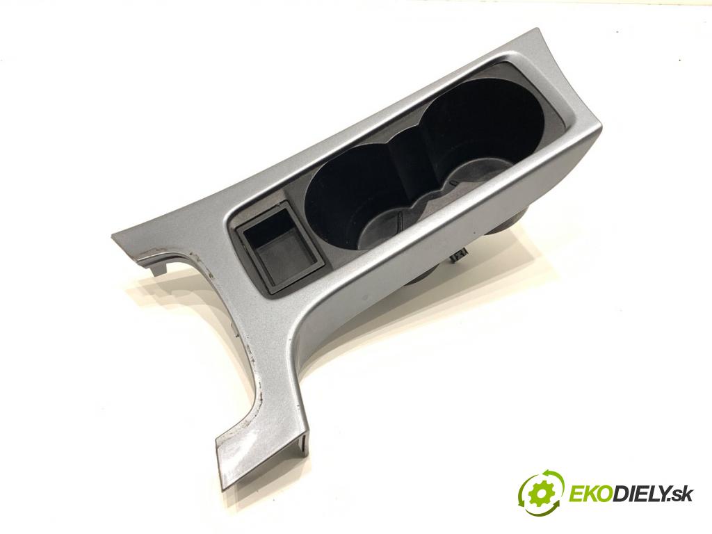 FORD MONDEO MK4 Kombi 2011 107 kW 2.0 1999 Držiak na nápoje BS71-A045H20 (Držiak (úchyt) na nápoje)