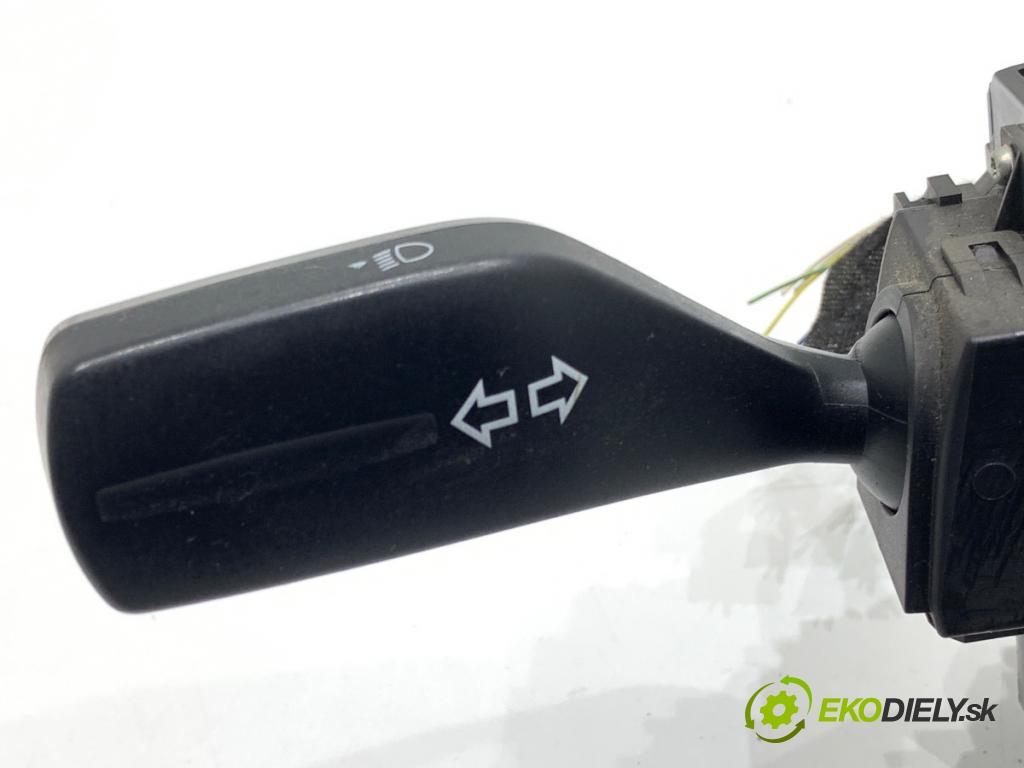 FORD MONDEO MK4 Kombi 2011 107 kW 2.0 1999 Prepínač kombinovaný AG9T-13N064-CE (Prepínacie páčky pod volantom)