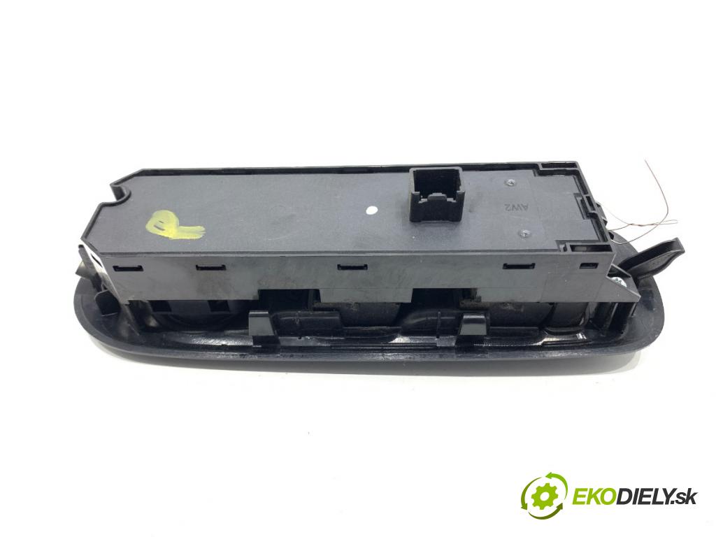 FORD MONDEO MK4 Kombi 2011 107 kW 2.0 1999 Prepínač okien 7S7T-14A132-AB (Prepínacie páčky pod volantom)