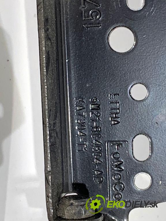 FORD MONDEO MK4 Kombi 2011 107 kW 2.0 1999 Lakťová opierka  (Lakťová opierka)