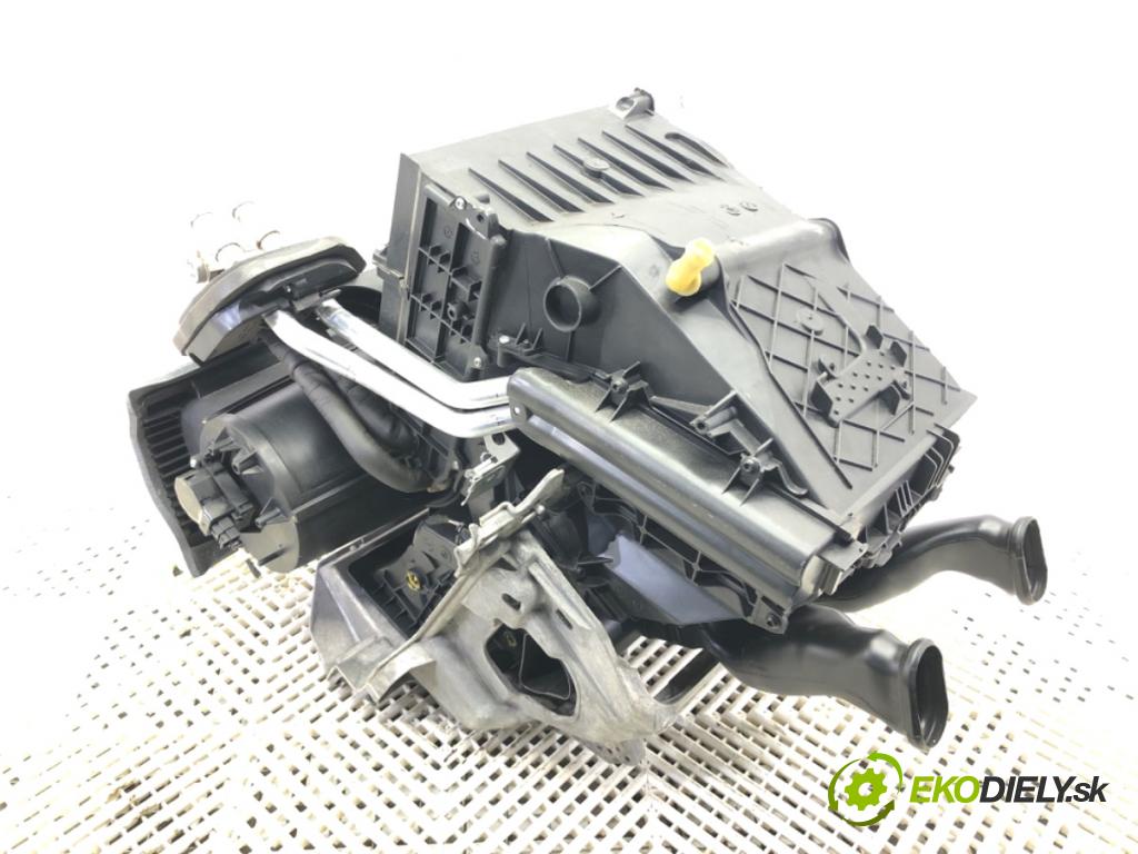 FORD MONDEO MK4 Kombi 2011 107 kW 2.0 1999 Výhrevné teleso, radiátor kúrenia komplet KOMBAJN 7G91-19B555-CL (Radiátor kúrenia)