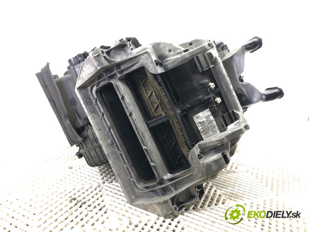 FORD MONDEO MK4 Kombi 2011 107 kW 2.0 1999 Výhrevné teleso, radiátor kúrenia komplet KOMBAJN 7G91-19B555-CL (Radiátor kúrenia)