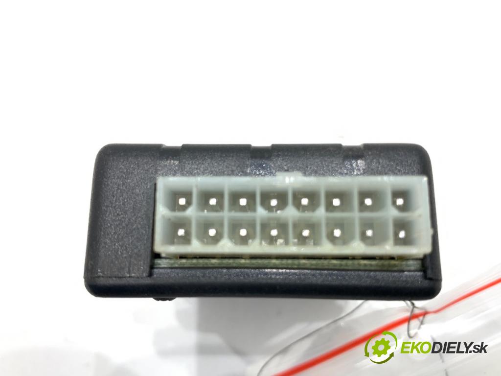 FORD MONDEO MK4 Kombi 2011 107 kW 2.0 1999 modul tažného oka  (Řídící jednotka ostatní)