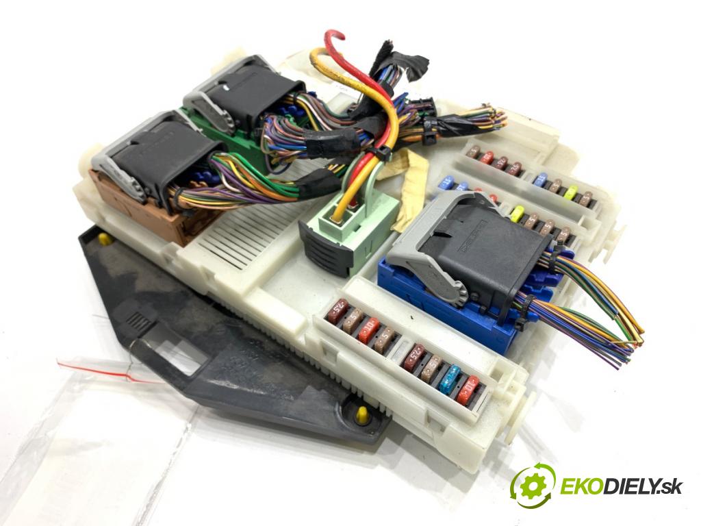 FORD MONDEO MK4 Kombi 2011 107 kW 2.0 1999 modul BSI BG9T-14A073-BH (Pojistková skříňka)