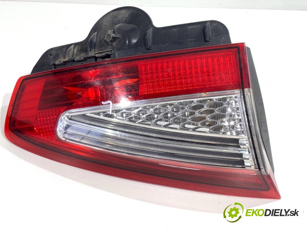 FORD MONDEO MK4 Kombi 2011 107 kW 2.0 1999 světlo zadní část levá strana vnitřní BS71-13A603-BD (Klika dveří ostatní)