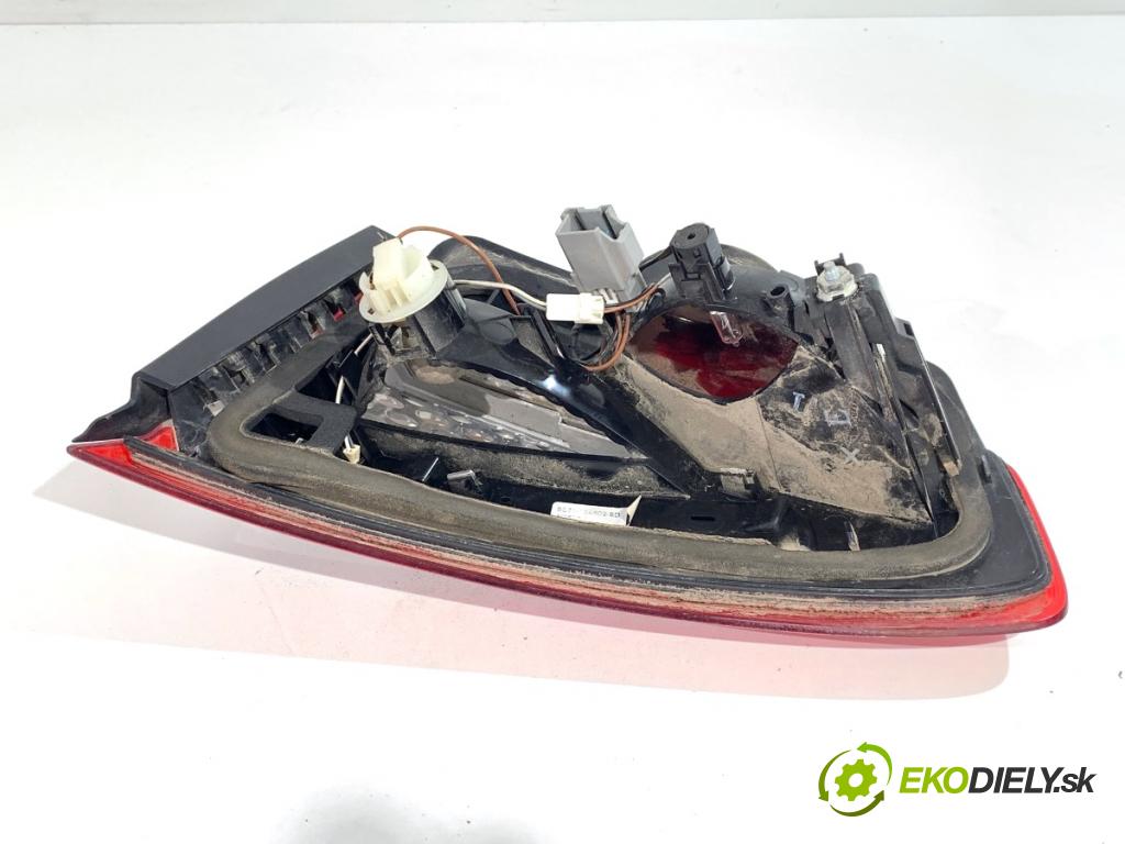 FORD MONDEO MK4 Kombi 2011 107 kW 2.0 1999 světlo zadní část levá strana vnitřní BS71-13A603-BD (Klika dveří ostatní)