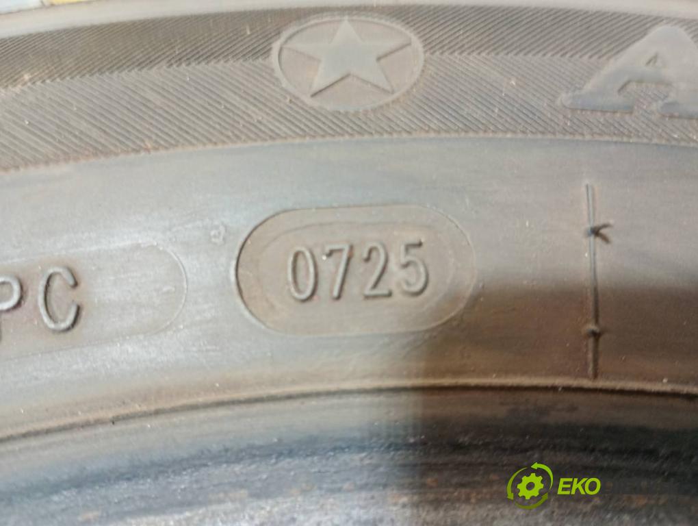 --- ---      PNEUMATIKY: PARA: VÍCENÁ SEZÓNA: 175/65 14" AUSTONE: