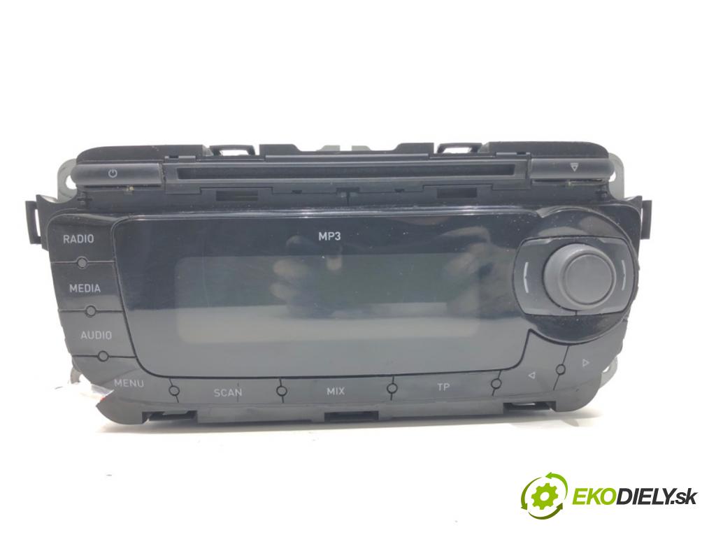 SEAT IBIZA IV liftback 2008 63 kW 1.4 1390 RADIO 6J0035153B (Audio zariadenie)