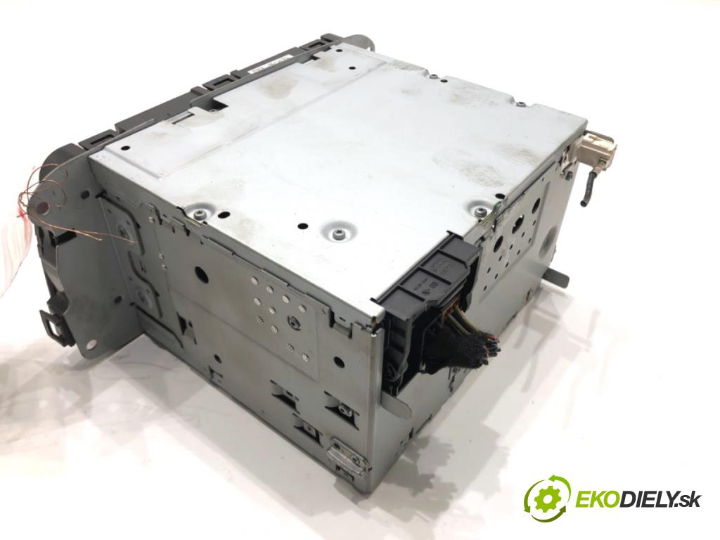 SEAT IBIZA IV liftback 2008 63 kW 1.4 1390 RADIO 6J0035153B (Audio zariadenie)