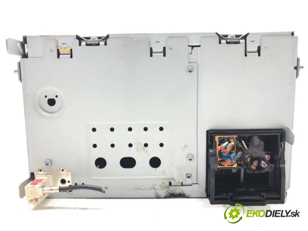 SEAT IBIZA IV liftback 2008 63 kW 1.4 1390 RADIO 6J0035153B (Audio zariadenie)