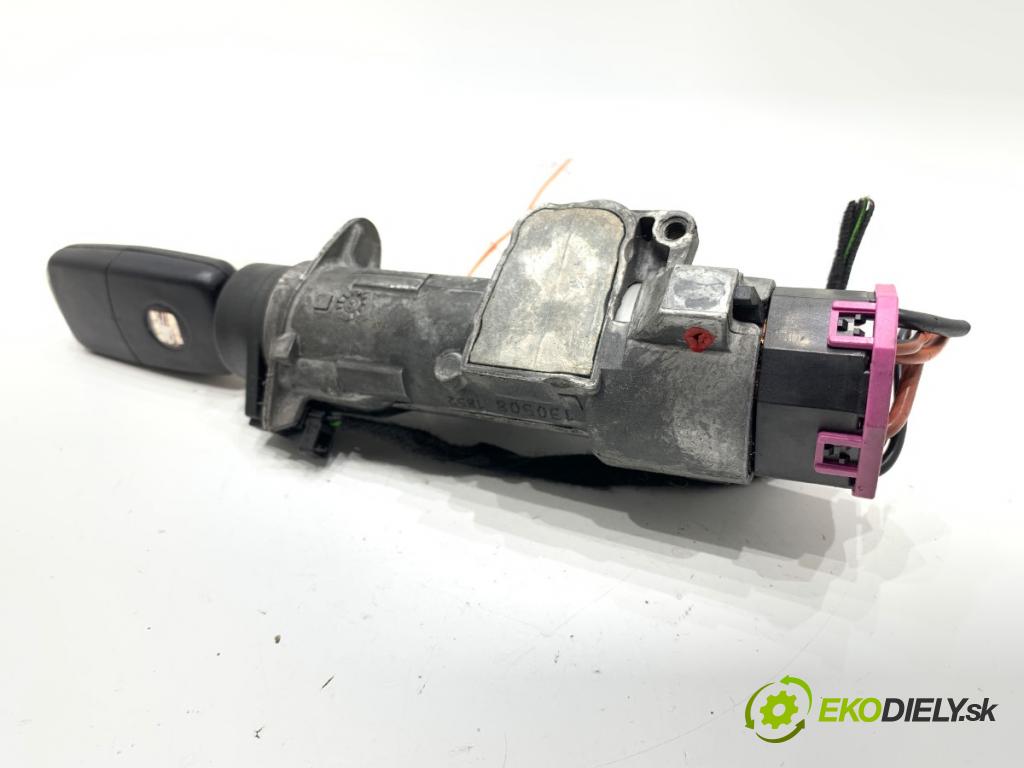 SEAT IBIZA IV liftback 2008 63 kW 1.4 1390 spinačka 4B0905851C (Spínacia skrinka)