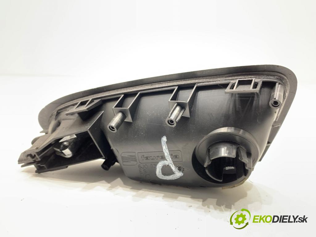SEAT IBIZA IV liftback 2008 63 kW 1.4 1390 klika vnitřní pravý přední část