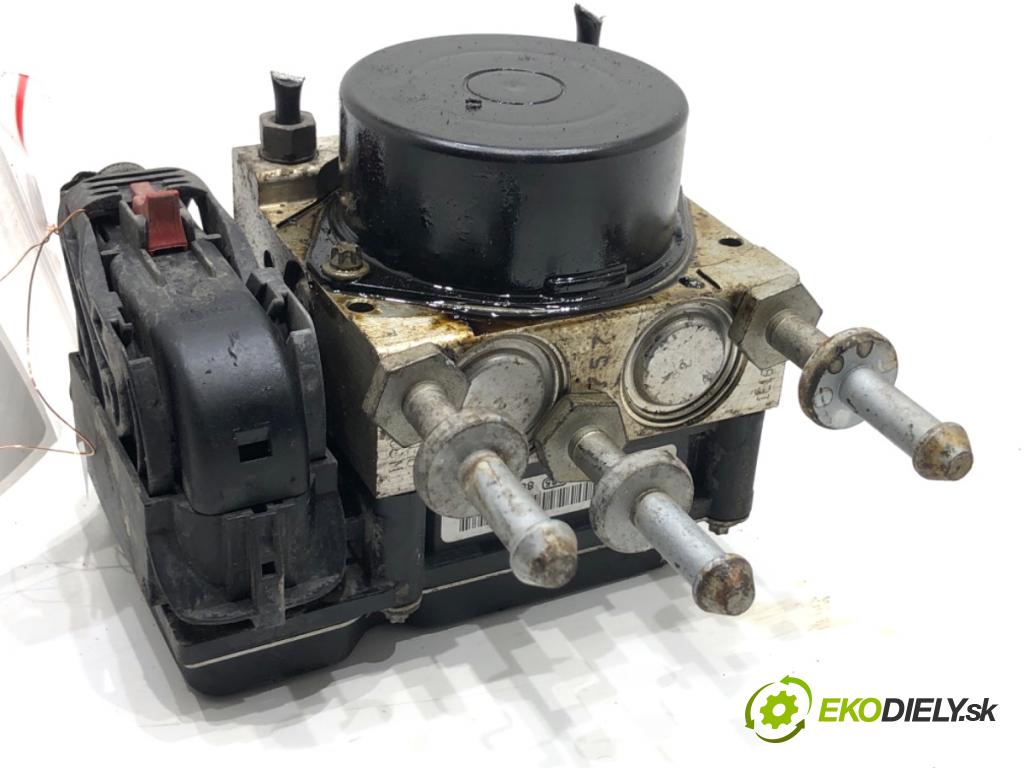 SEAT IBIZA IV liftback 2008 63 kW 1.4 1390 Pumpa ABS 6R0614117 6R0907379 (Pumpa ABS)