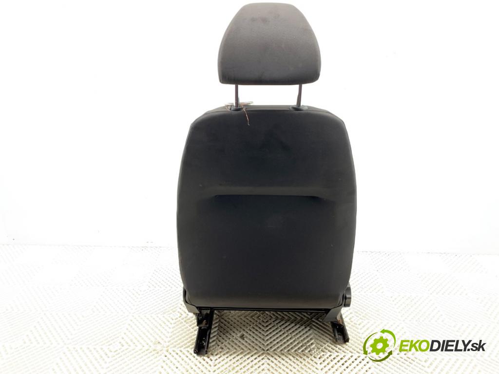 SEAT IBIZA IV liftback 2008 63 kW 1.4 1390 Sedadlo pravy predný