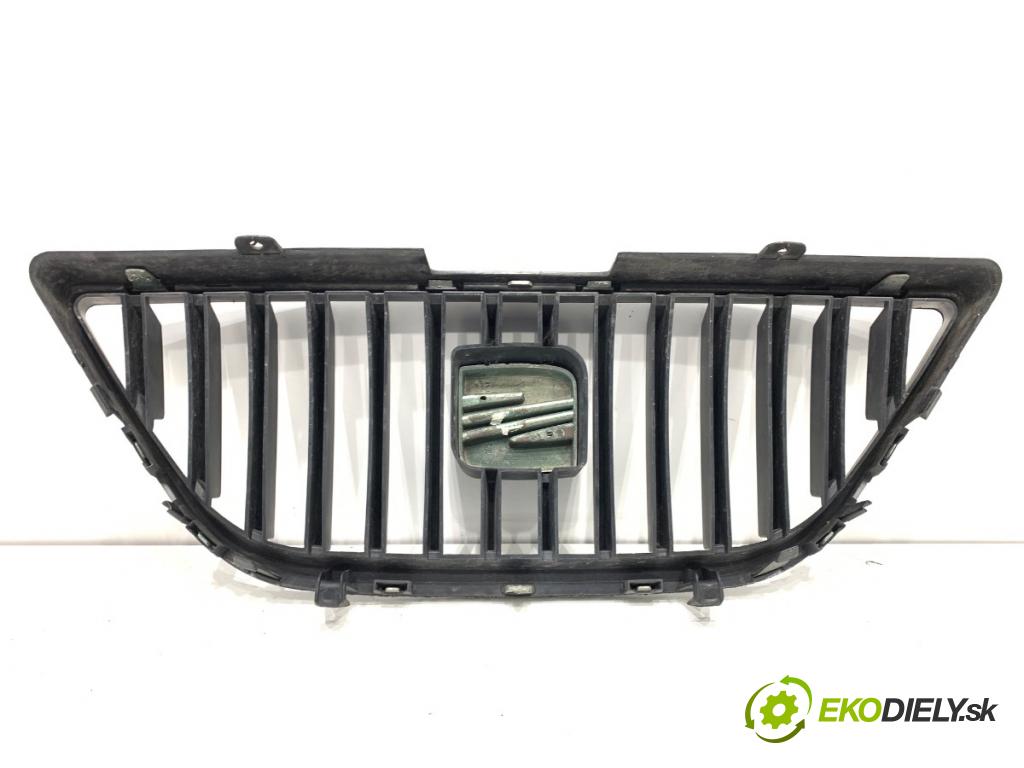 SEAT IBIZA IV liftback 2008 63 kW 1.4 1390 Mriežka maska  (Mriežka predná (maska chladiča))