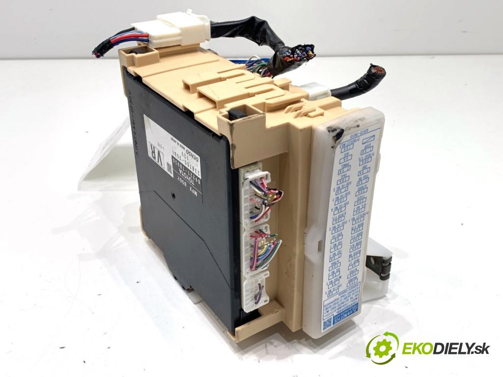 LEXUS NX SUV 2018 114 kW 300h AWD (AYZ15_) 2494 modul BSI 89221-78030 (Pojistková skříňka)