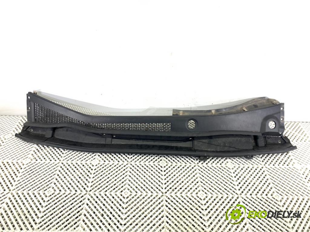 LEXUS NX SUV 2018 114 kW 300h AWD (AYZ15_) 2494 Torpédo, plast pod čelné okno 55707-78010 (Torpédo (plast pod čelným sklom))