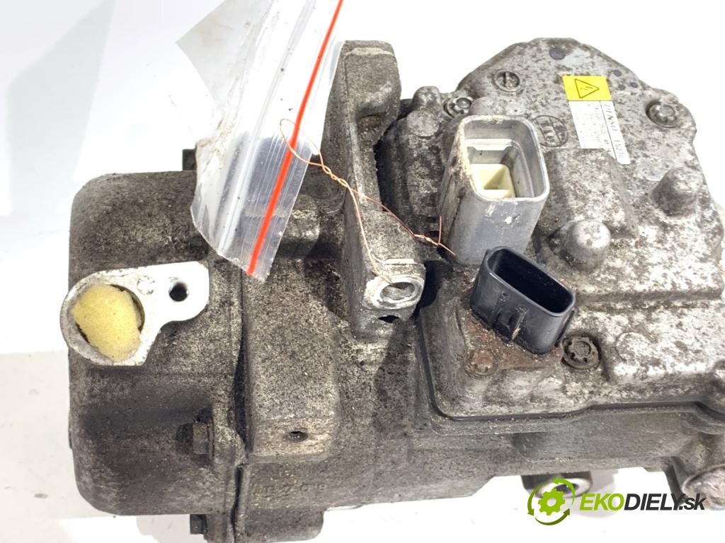 LEXUS NX SUV 2018 114 kW 300h AWD (AYZ15_) 2494 kompresor klimatizace 042200-0533 (Kompresor klimatizace)