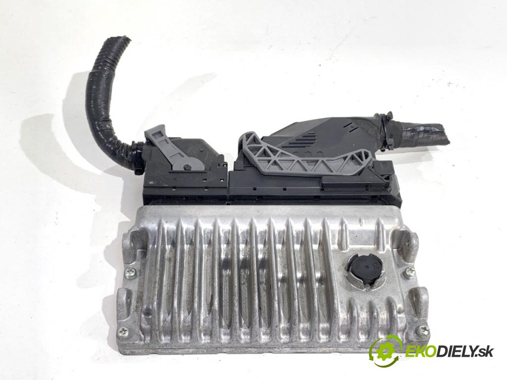 LEXUS NX SUV 2018 114 kW 300h AWD (AYZ15_) 2494 riadiaca jednotka Motor 89661-78530 (Riadiaca jednotka)