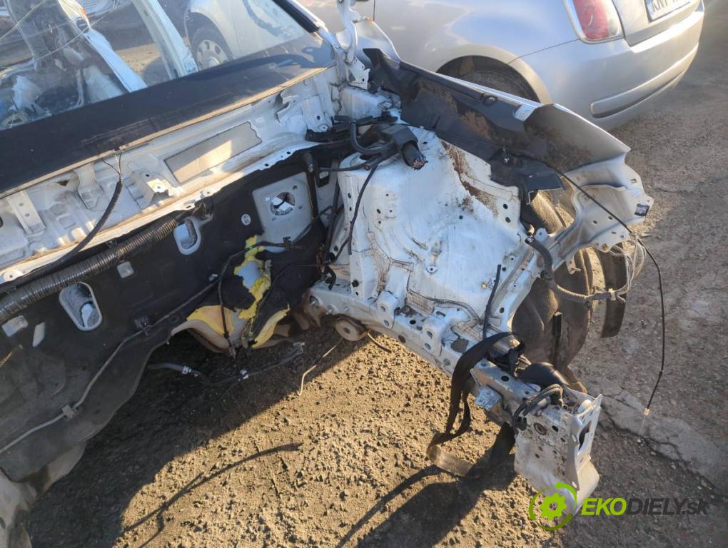 LEXUS NX SUV 2018 114 kW 300h AWD (AYZ15_) 2494 karoséria ČTVRŤÁK: Blatník zad ľavy pravy prah strecha PODŁUŻNICA ľavy pravy