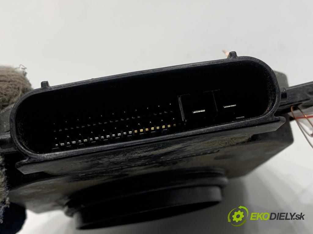 LEXUS NX SUV 2018 114 kW 300h AWD (AYZ15_) 2494 Menič XENON 89908-78100 (Riadiaca jednotka xenónu)