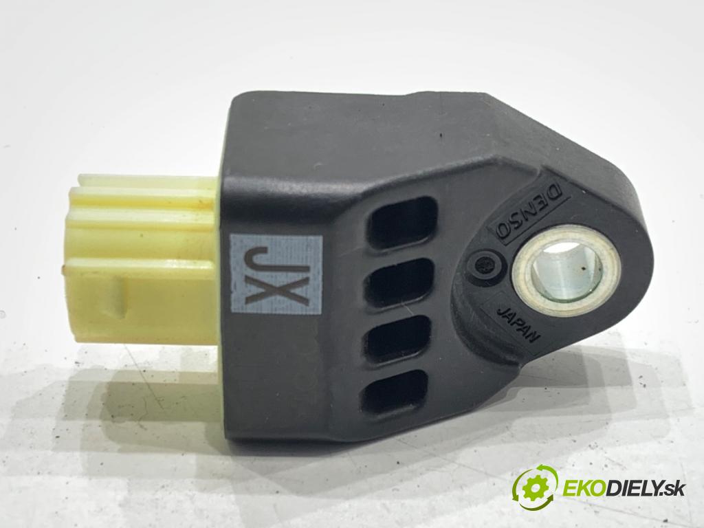 LEXUS NX SUV 2018 114 kW 300h AWD (AYZ15_) 2494 Snímač nárazu 89831-78010 (Snímač nárazu)