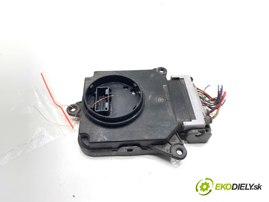 LEXUS NX SUV 2018 114 kW 300h AWD (AYZ15_) 2494 Menič XENON  (Riadiaca jednotka xenónu)