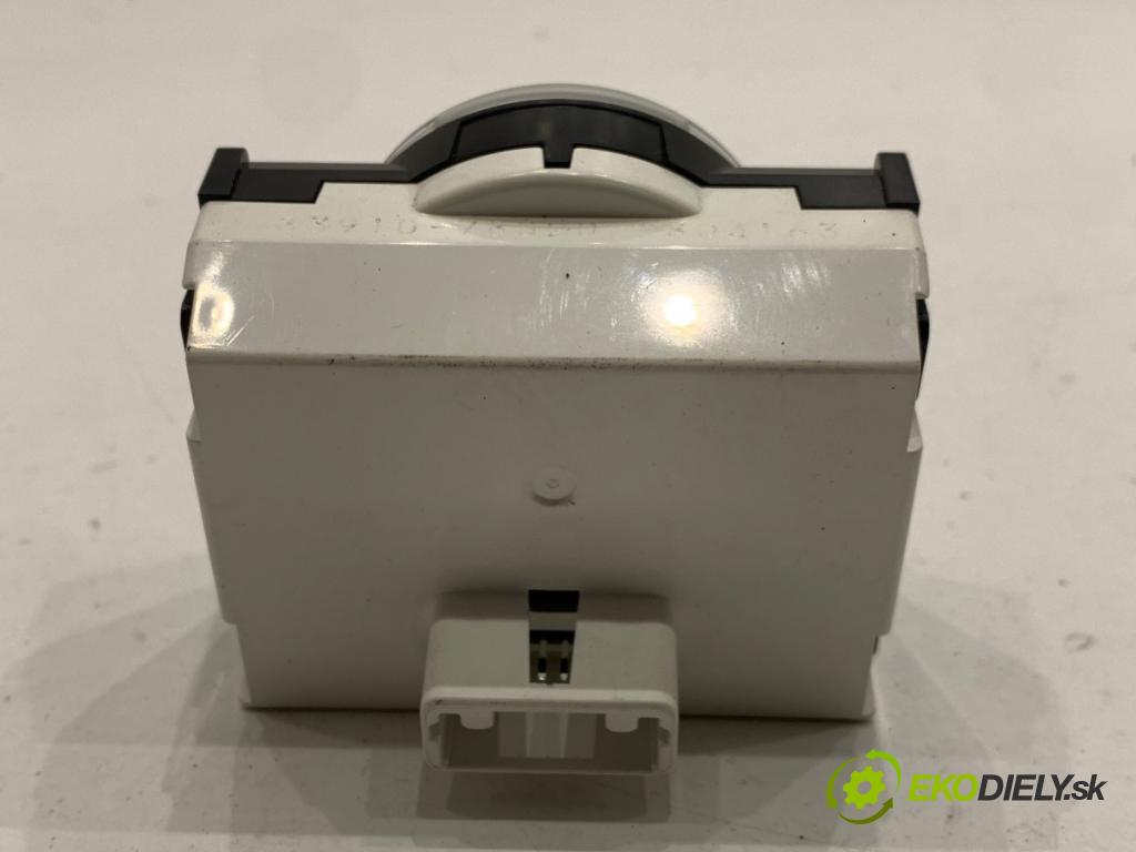 LEXUS NX SUV 2018 114 kW 300h AWD (AYZ15_) 2494 Displej 83910-78020 (Prístrojová doska)