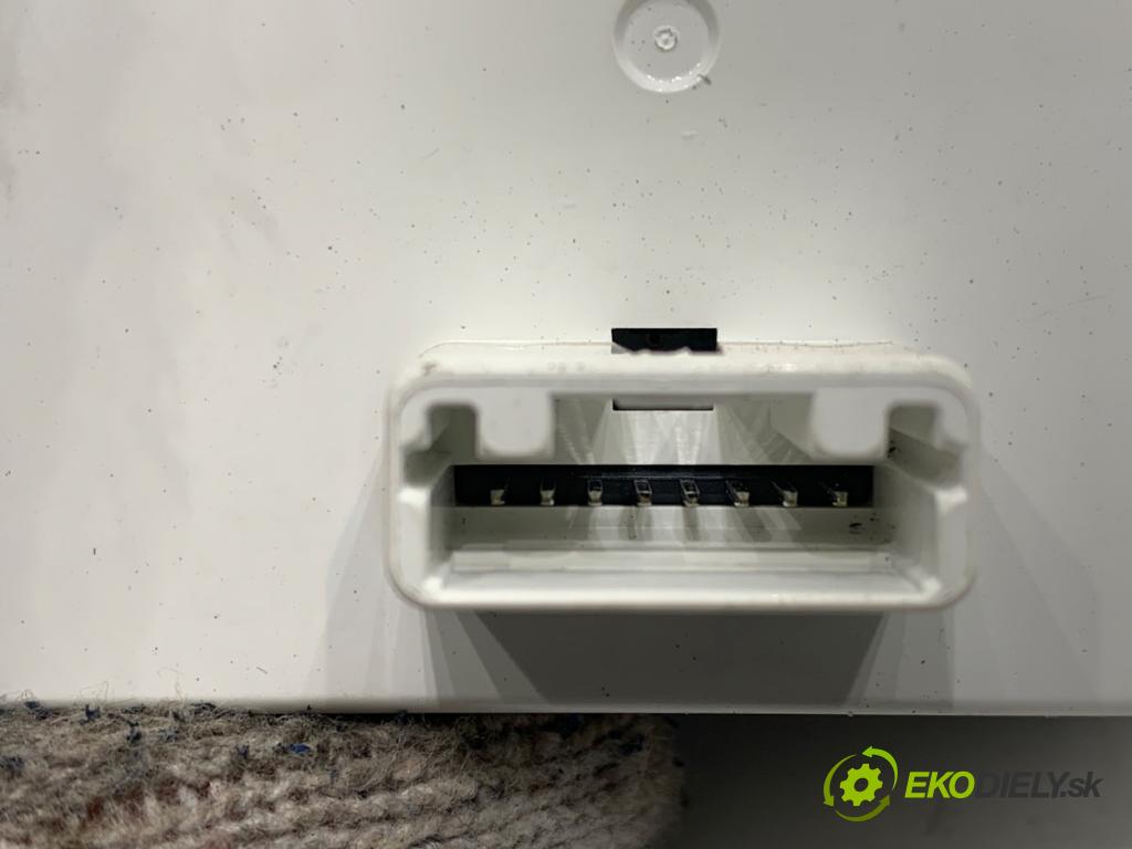 LEXUS NX SUV 2018 114 kW 300h AWD (AYZ15_) 2494 Displej 83910-78020 (Prístrojová doska)