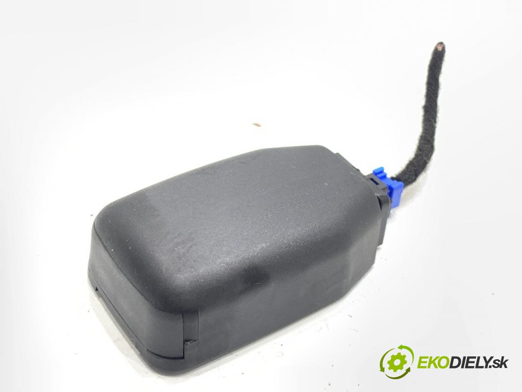 LEXUS NX SUV 2018 114 kW 300h AWD (AYZ15_) 2494 Snímač dažďa 89941-52010 (Snímač dažďa)