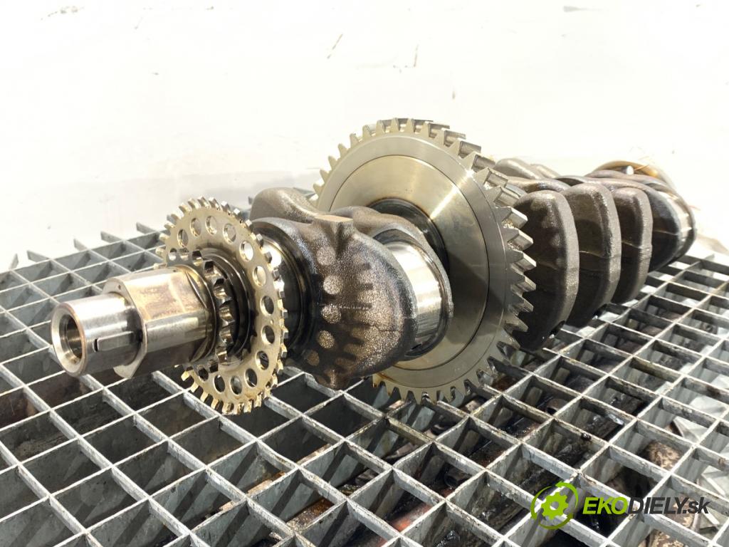 LEXUS NX SUV 2018 114 kW 300h AWD (AYZ15_) 2494 Kardaň, hriadeľ KLIKA: 2AR (Blok motora ostatné)