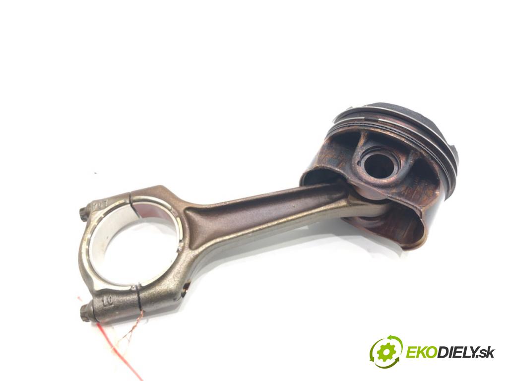 BMW F30 sedan 2017 240 kW 340 i xDrive 2998 PIEST: ojnica 7620971 (Piest)