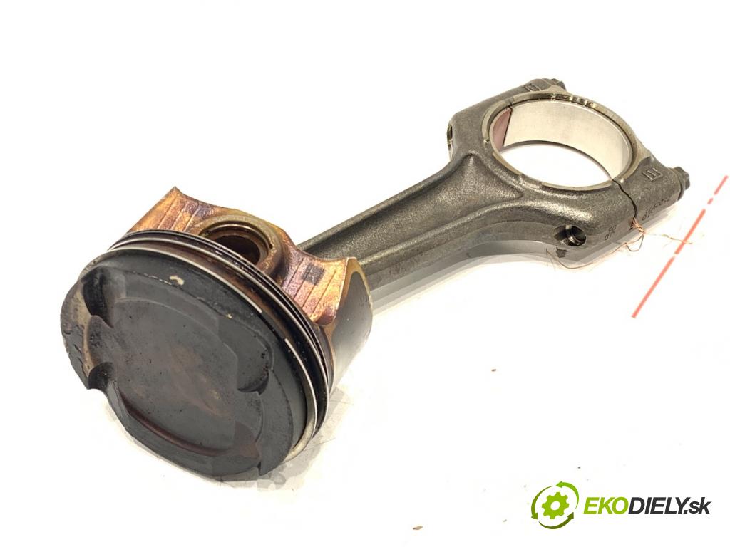 BMW F30 sedan 2017 240 kW 340 i xDrive 2998 PIEST: ojnica 7620971 (Piest)