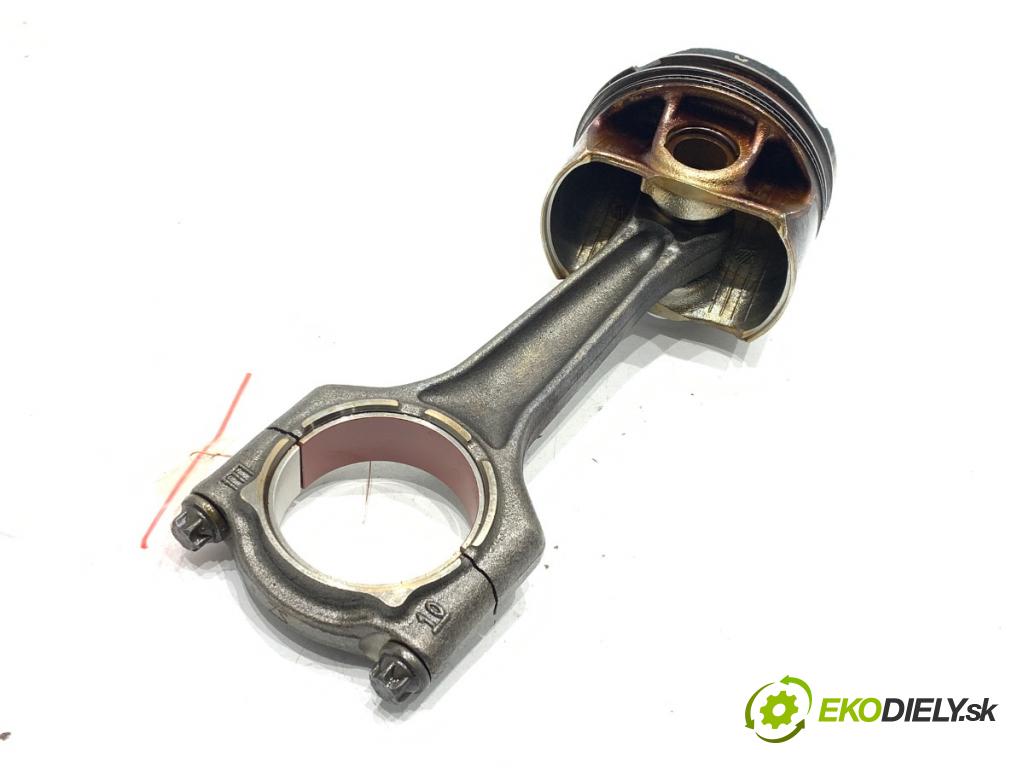 BMW F30 sedan 2017 240 kW 340 i xDrive 2998 PIEST: ojnica 7620971 (Piest)