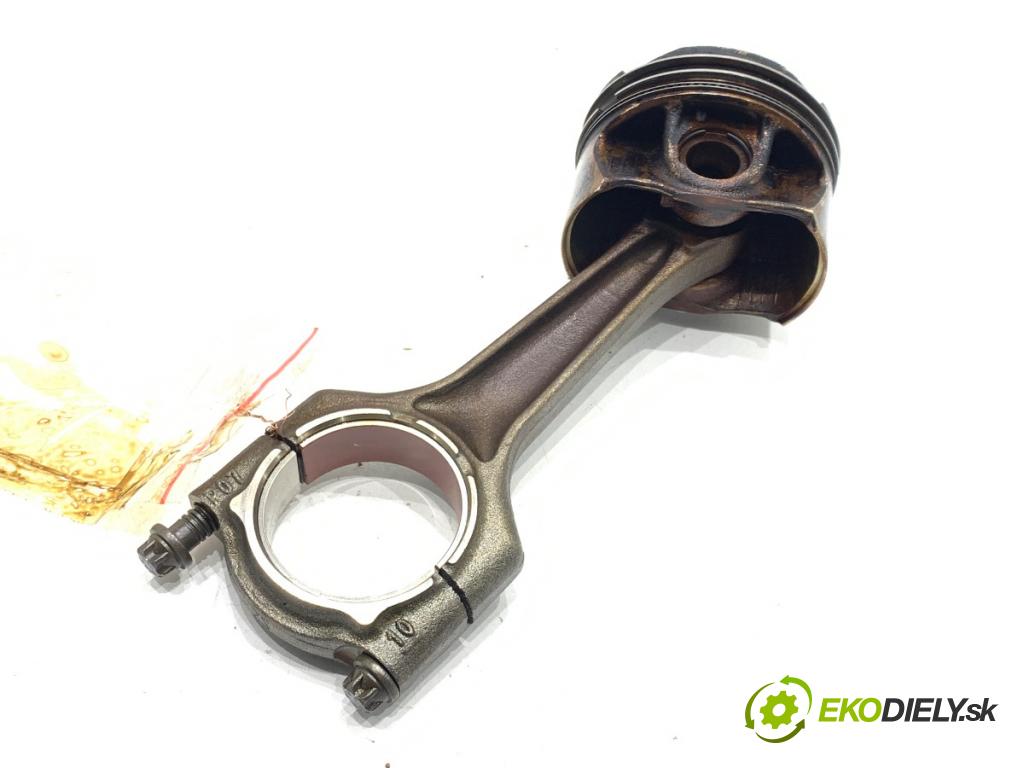 BMW F30 sedan 2017 240 kW 340 i xDrive 2998 PIEST: ojnica 7620971 (Piest)