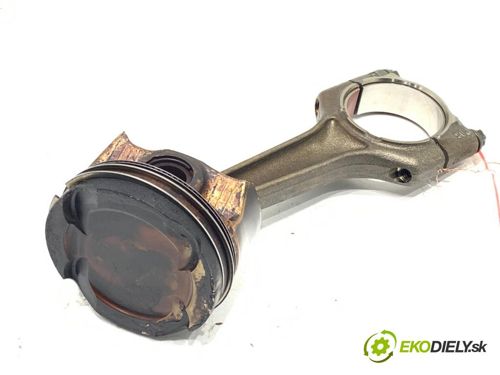 BMW F30 sedan 2017 240 kW 340 i xDrive 2998 PIEST: ojnica 7620971 (Piest)